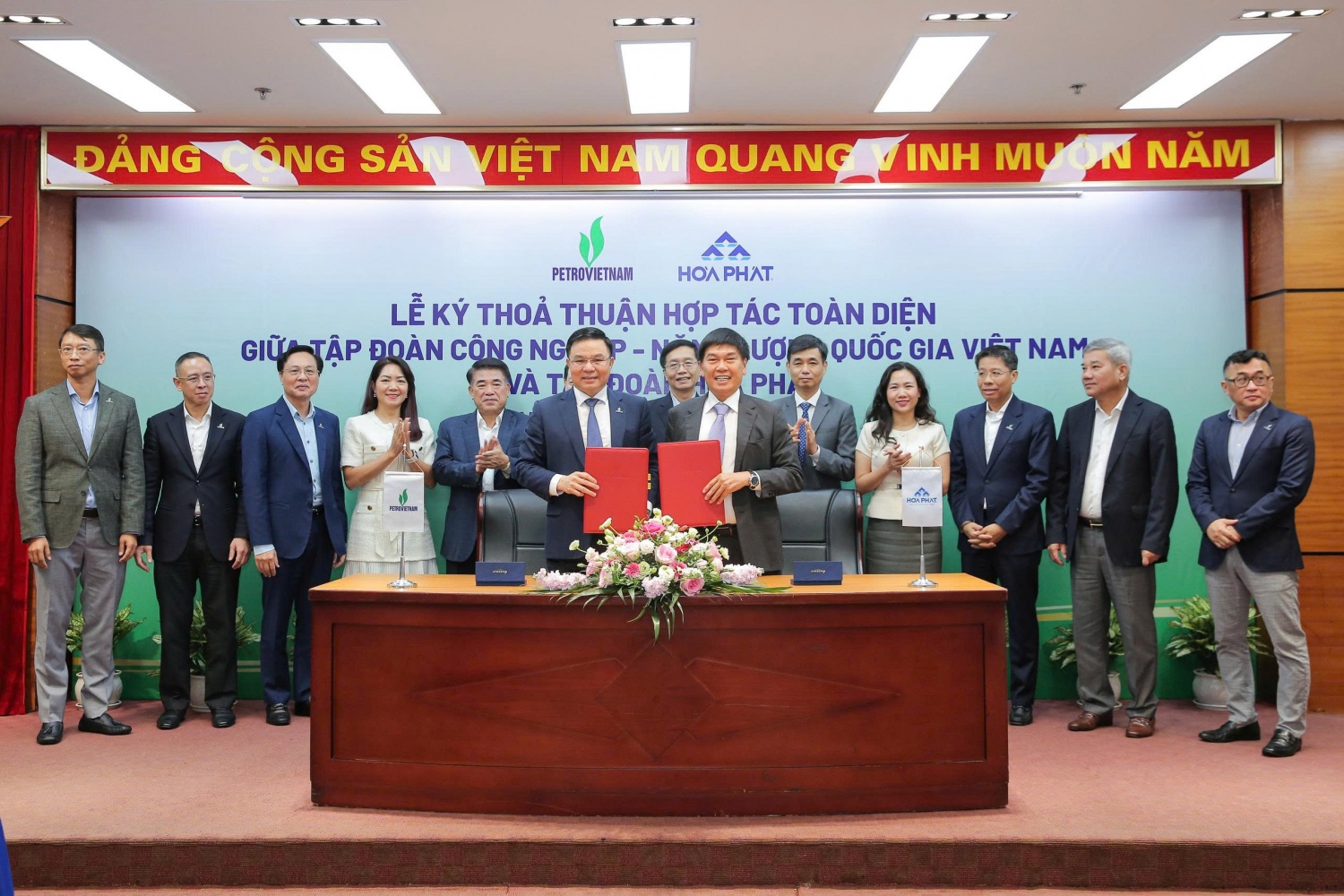Petrovietnam và Hòa Phát ký kết thỏa thuận hợp tác toàn diện ngày 27/5