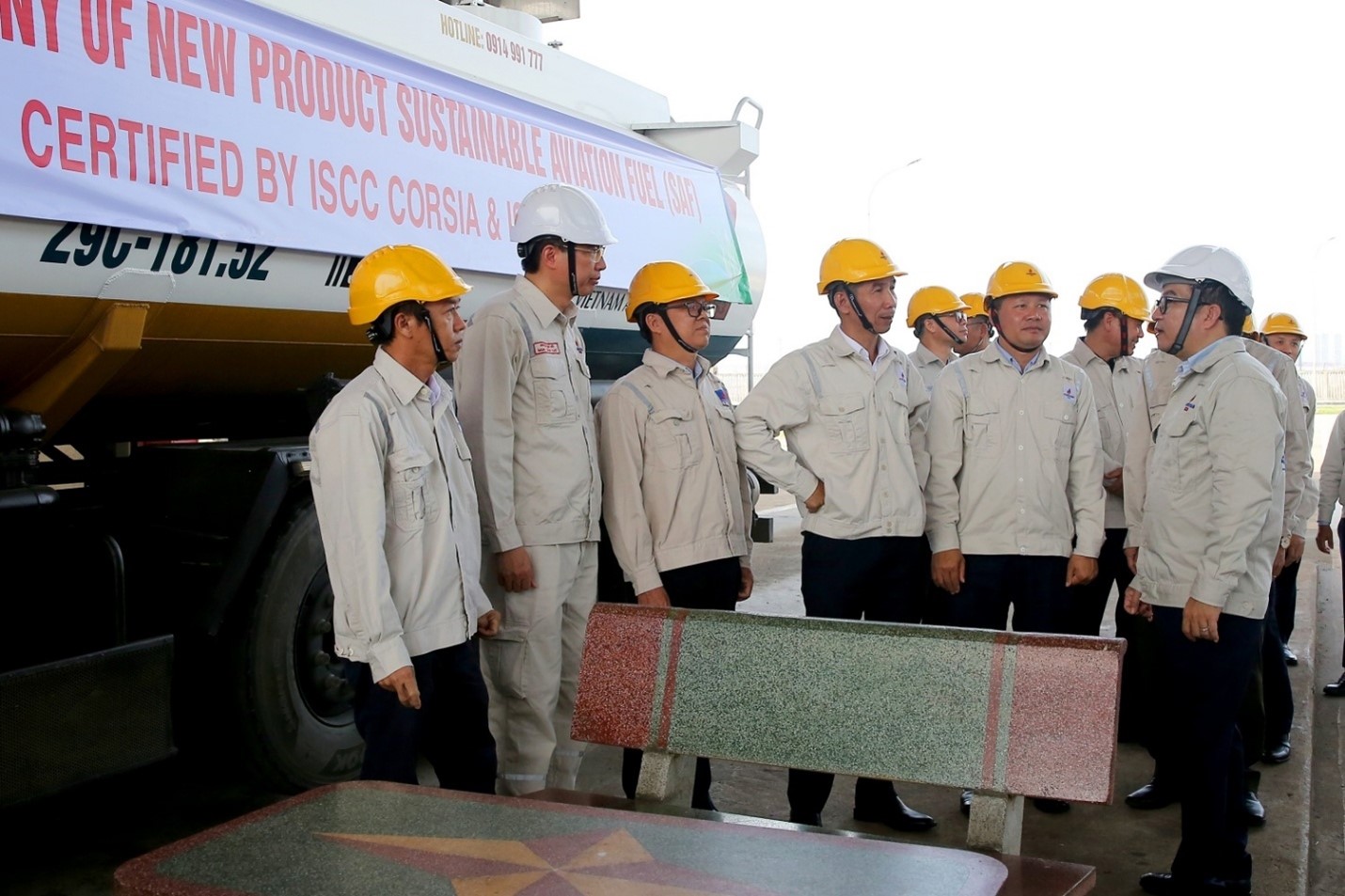 BSR executives and stakeholders also visited the SAF dispatch area at the Dung Quat Refinery.
