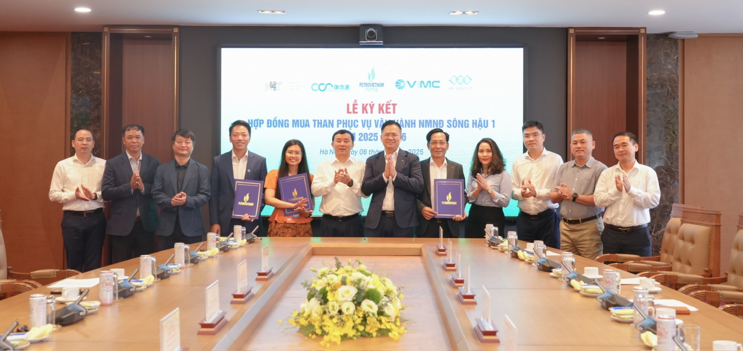 Hợp đồng được ký kết nhằm đảm bảo nguồn nhiên liệu than ổn định, chất lượng cao cho hoạt động sản xuất điện của NMNĐ Sông Hậu 1