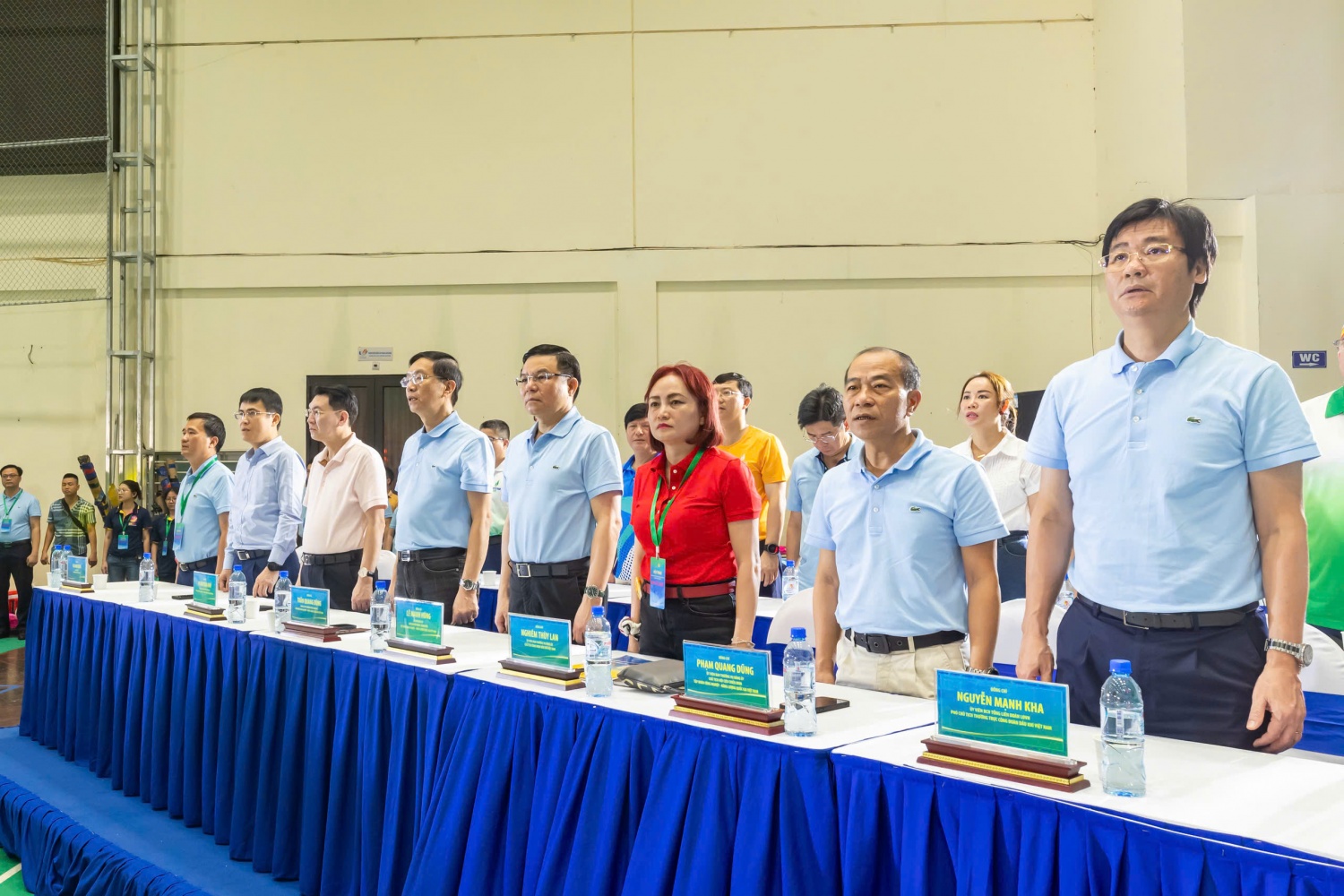 Các đại biểu dự lễ khai mạc hội thao