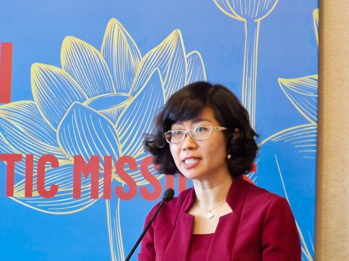 Đại sứ Lê Thị Hồng Vân, Cục trưởng Cục Ngoại vụ và Ngoại giao văn hóa, Bộ Ngoại giao: Thông qua mạng lưới 94 cơ quan đại diện Việt Nam ở nước ngoài, Bộ Ngoại giao đã tích cực triển khai nhiều hoạt động tôn vinh Chủ tịch Hồ Chí Minh