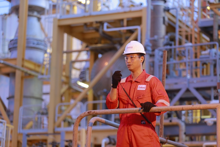 Giữa muôn vàn áp lực, CLJOC đã duy trì hoạt động bằng chính 100% nội lực của đội ngũ kỹ sư vận hành sản xuất người Việt.