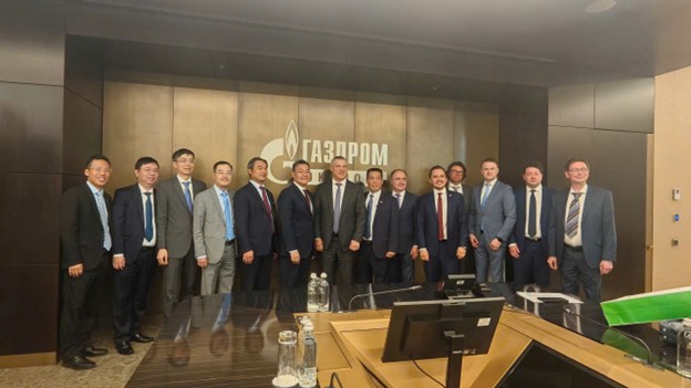 Petrovietnam làm việc với Tập đoàn Gazprom