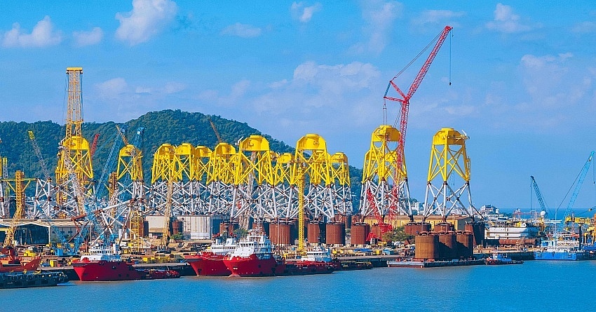 Petrovietnam đột phá chuyển đổi xanh, chuyển đổi số: Động lực phát triển kinh tế tỉnh Bà Rịa - Vũng Tàu vươn tầm quốc tế.