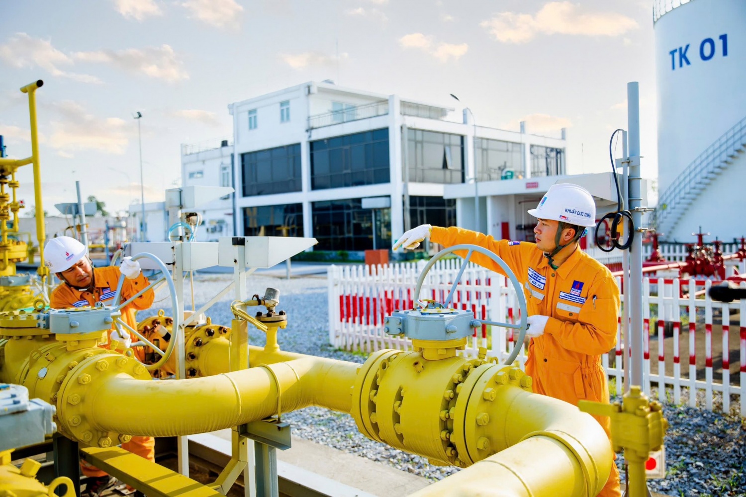 PV GAS luôn quan tâm xây dựng đội ngũ nguồn nhân lực chuyên nghiệp, trình độ cao