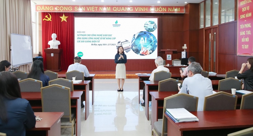 Toàn cảnh khóa học.
