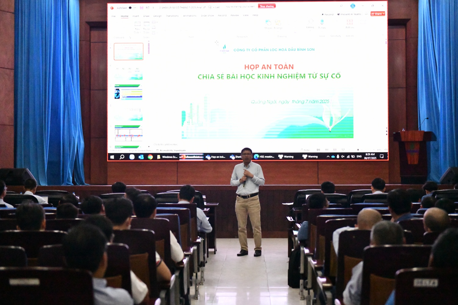 Phó Trưởng Ban An toàn Môi trường BSR Nguyễn Phi Hùng trình bày kết quả gần 52 triệu giờ công an toàn và phổ biến công tác an toàn môi trường trong 6 tháng cuối năm 2025.