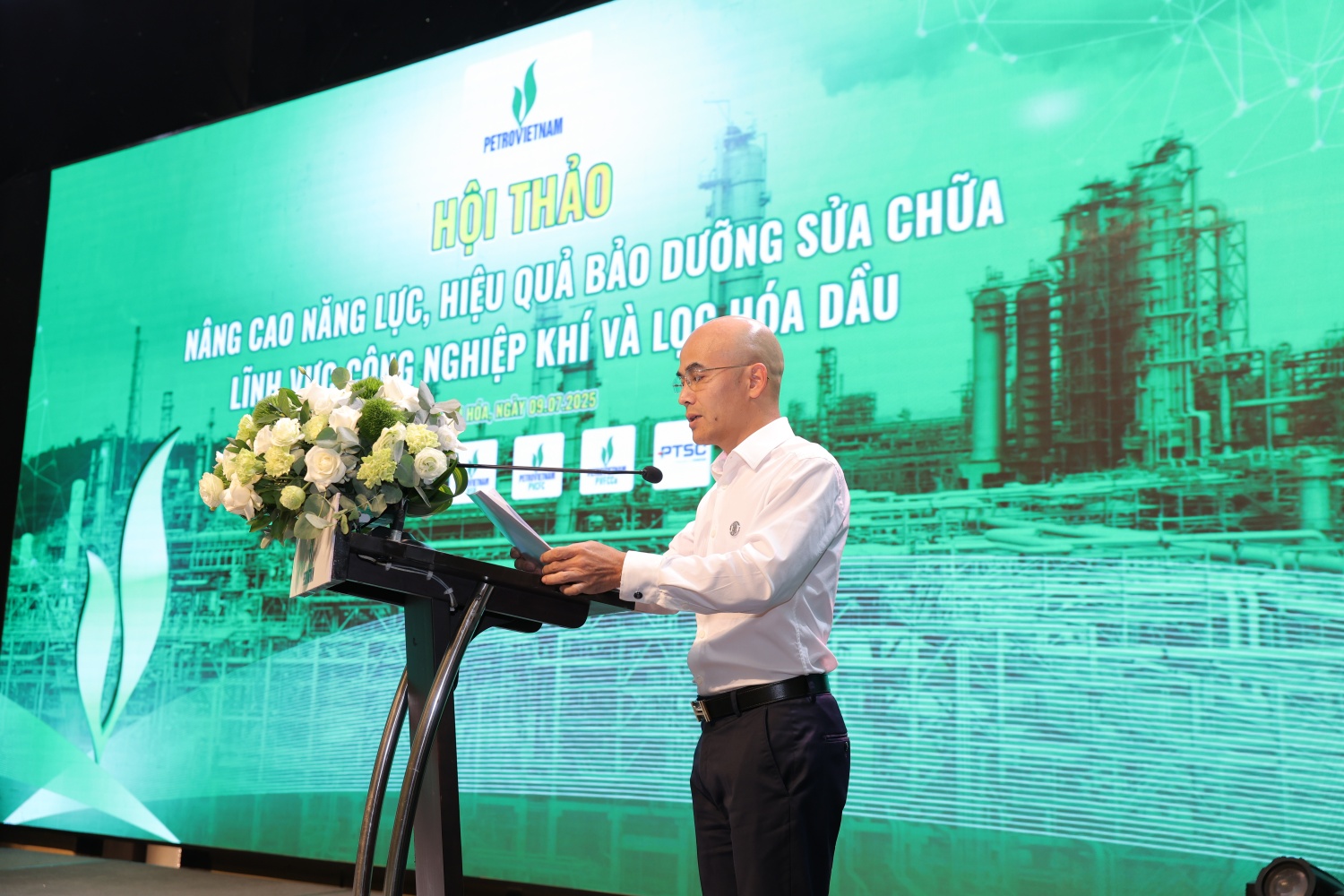 Ông Vũ Xuân Ninh - Phó Trưởng ban Công nghiệp Khí và Lọc hóa dầu Petrovietnam: Với mục tiêu đưa Tập đoàn vào Top 500 doanh nghiệp lớn trên thế giới, công tác bảo dưỡng sửa chữa để vận hành an toàn các nhà máy là cực kỳ quan trọng.