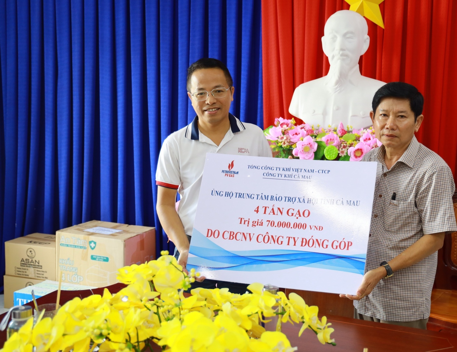 Không chỉ tập trung vào sản xuất, Cụm Khí - Điện - Đạm Cà Mau còn tích cực tham gia các hoạt động an sinh xã hội.