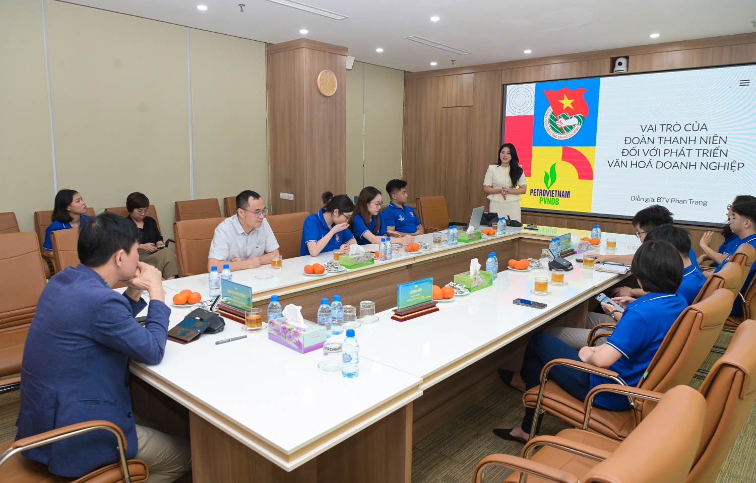 Chi đoàn PVNDB tổ chức tọa đàm về vai trò của thanh niên trong công tác phát triển văn hóa doanh nghiệp