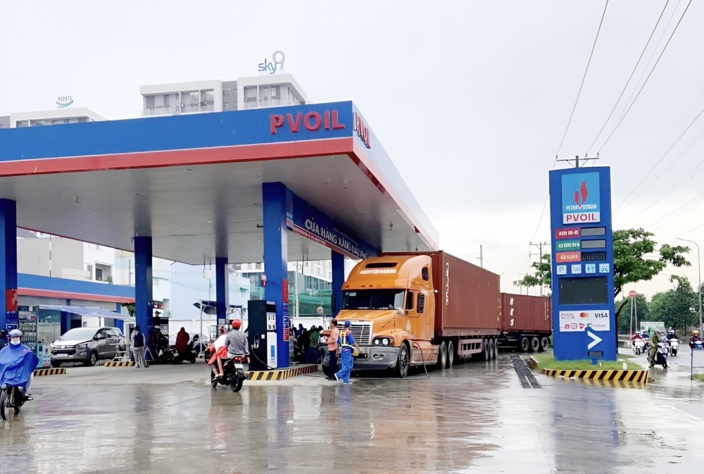 Petrovietnam góp phần ổn định thị trường xăng dầu