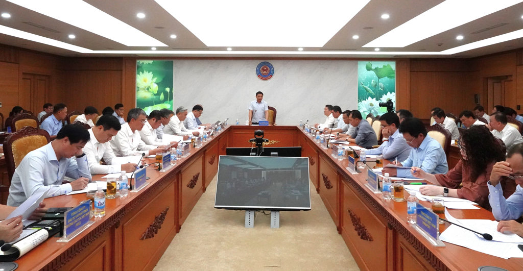 Hội nghị sơ kết công tác 6 tháng đầu năm 2025; phương hướng, nhiệm vụ 6 tháng cuối năm 2025 của các doanh nghiệp Nhà nước do Bộ Tài chính là cơ quan đại diện chủ sở hữu Hội nghị sơ kết công tác 6 tháng đầu năm 2025; phương hướng, nhiệm vụ 6 tháng cuối năm 2025 của các doanh nghiệp Nhà nước do Bộ Tài chính là cơ quan đại diện chủ sở hữu