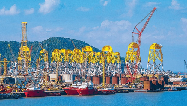 Petrovietnam is actively involved in the supply chain for offshore wind power equipment, including foundations and substations for international projects.