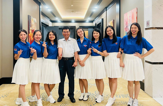 Đoàn Thanh niên XN Khí (Vietsovpetro): Sức trẻ đồng hành cùng dòng khí vươn xa Tuổi trẻ XN Khí năng động, nhiệt huyết trong màu áo xanh tình nguyện