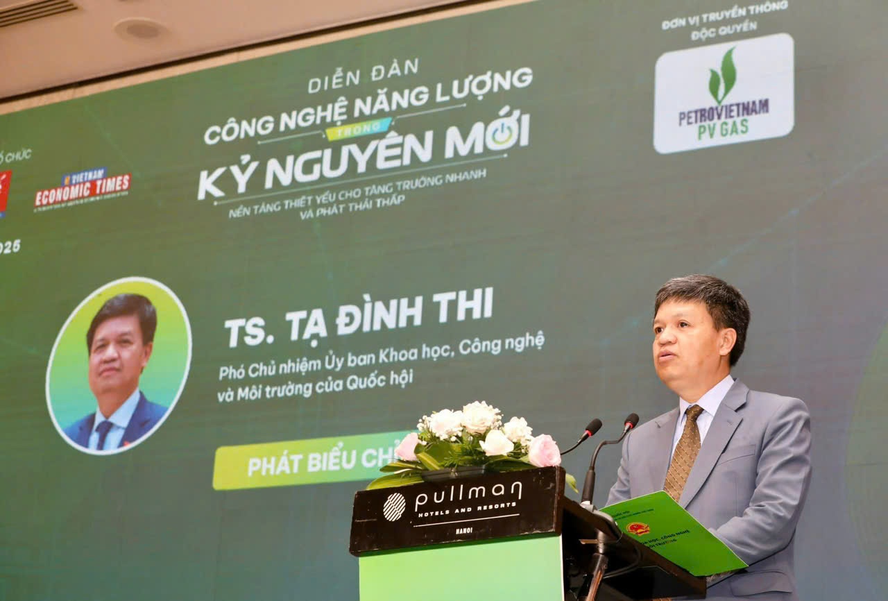 Ông Tạ Đình Thi, Phó Chủ nhiệm Ủy ban Khoa học Công nghệ và Môi trường của Quốc hội: Việc tìm kiếm và ứng dụng các giải pháp công nghệ năng lượng mới, đặc biệt là năng lượng tái tạo, không chỉ là nhiệm vụ quan trọng mà còn là yếu tố then chốt để đảm bảo an ninh năng lượng