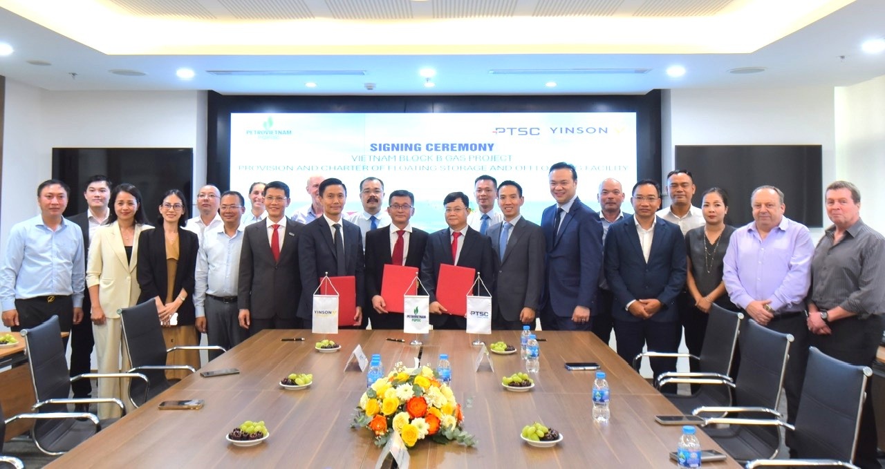 Các bên tham gia Lễ ký