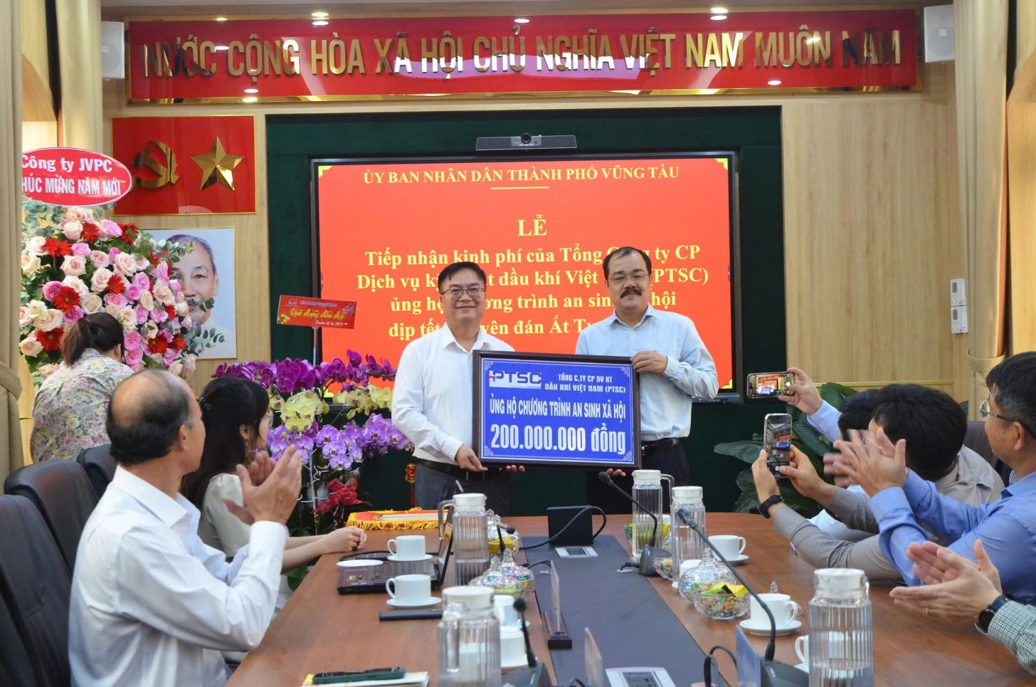 PTSC đồng hành cùng Chương trình an sinh xã hội của địa phương nhân dịp Tết Nguyên đán Ất Tỵ 2025