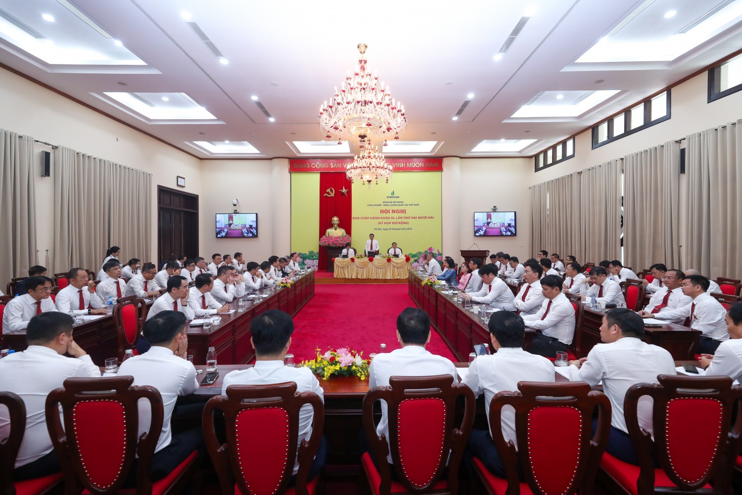 Hội nghị Ban Chấp hành Đảng bộ Tập đoàn lần thứ 22
