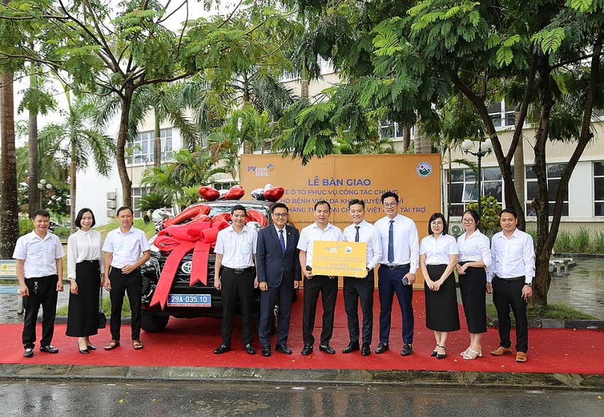 Món quà thiết thực góp phần nâng cấp cơ sở vật chất, hướng đến mục tiêu nâng cao chất lượng dịch vụ chăm sóc sức khỏe cho nhân dân