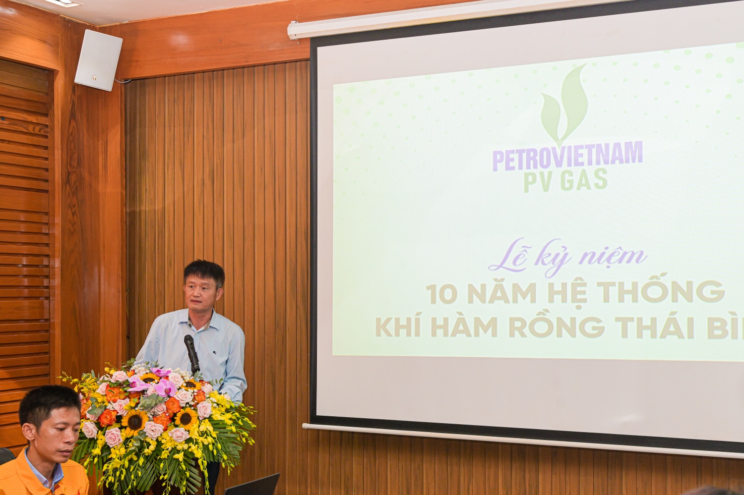 Ông Nguyễn Văn Lịch - Giám đốc Chi nhánh Khí Hải Phòng: Sau 10 năm, hệ thống đã cung cấp khoảng 1,2 tỷ m³ khí, góp phần ổn định nguồn năng lượng, tăng thu ngân sách địa phương, tạo việc làm và cải thiện đời sống người dân khu vực (Ảnh: Minh Đức)