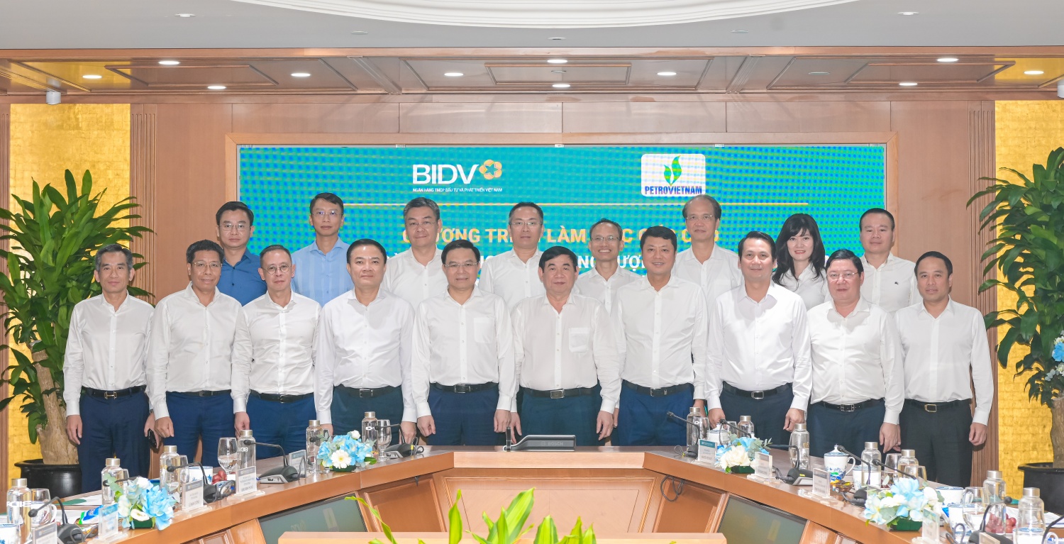 Lãnh đạo Petrovietnam và lãnh đạo Ngân hàng BIDV tại buổi làm việc