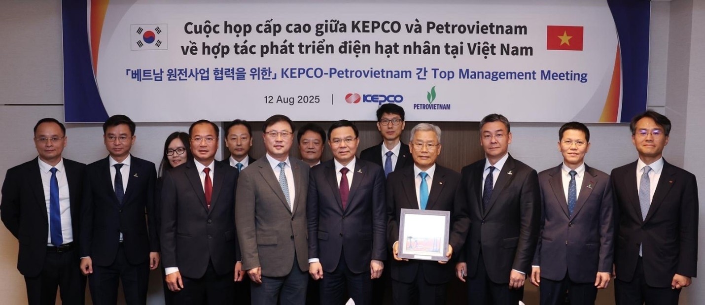  Lãnh đạo Petrovietnam và lãnh đạo KEPCO trao đổi về kế hoạch triển khai MOU
