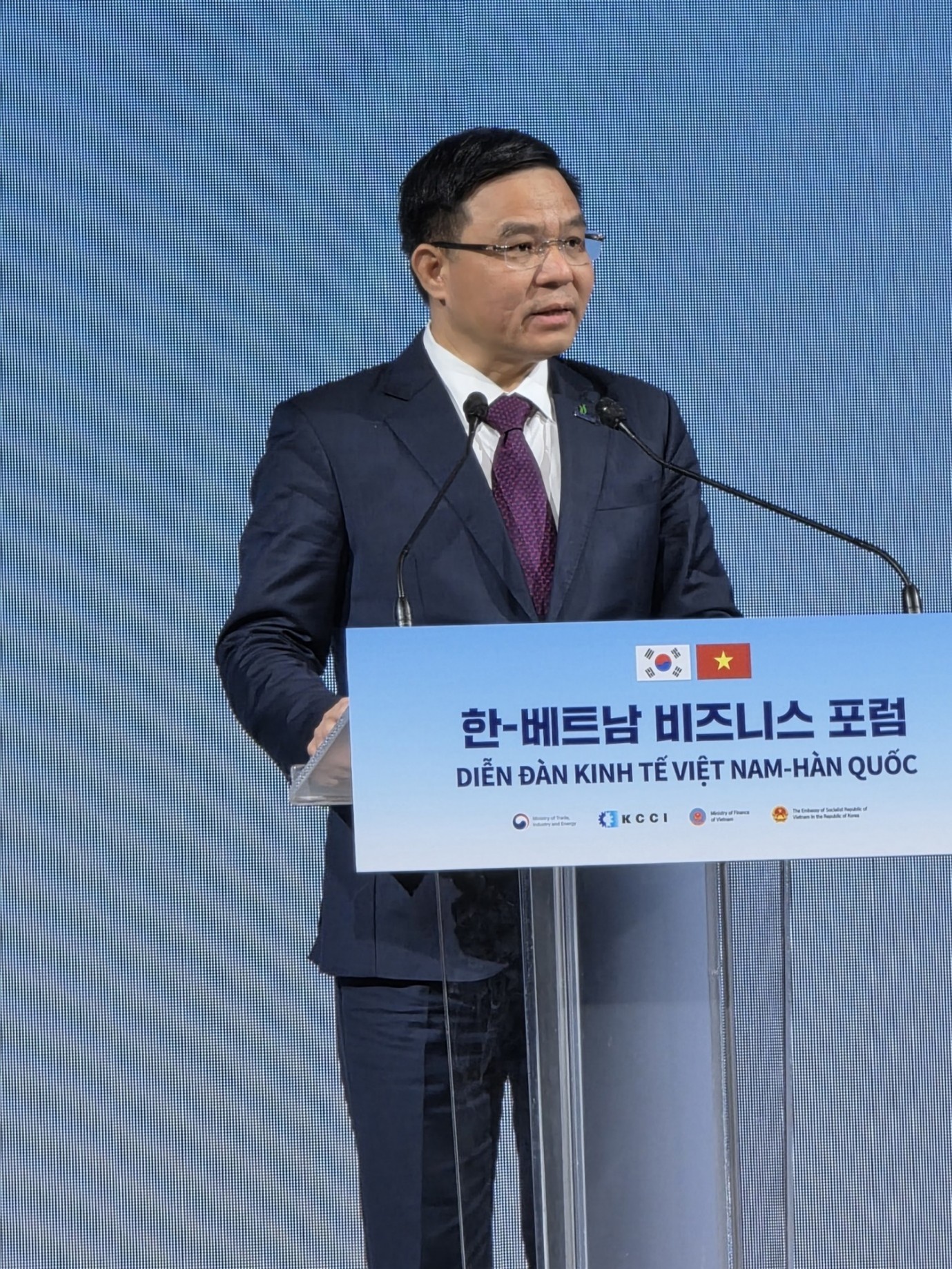 Chủ tịch HĐTV Petrovietnam Lê Mạnh Hùng phát biểu tại Diễn đàn Kinh tế Việt Nam - Hàn Quốc