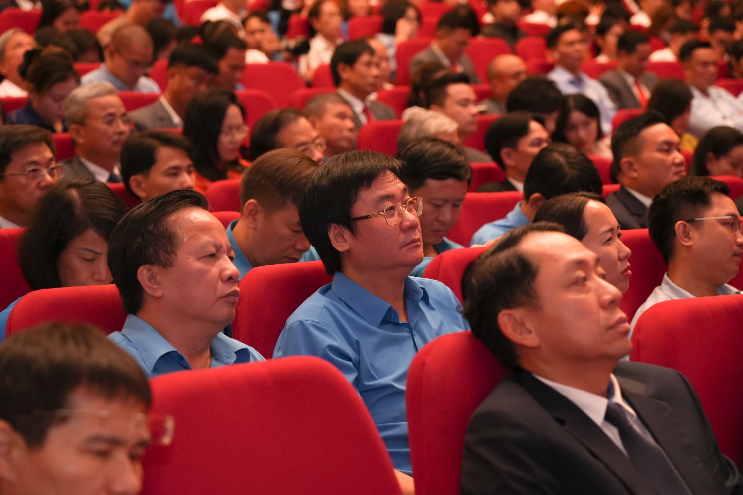 Các đại biểu tham dự chương trình