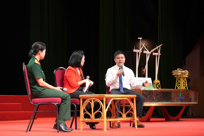 Anh Vũ Văn Hoan chia sẻ tại diễn đàn