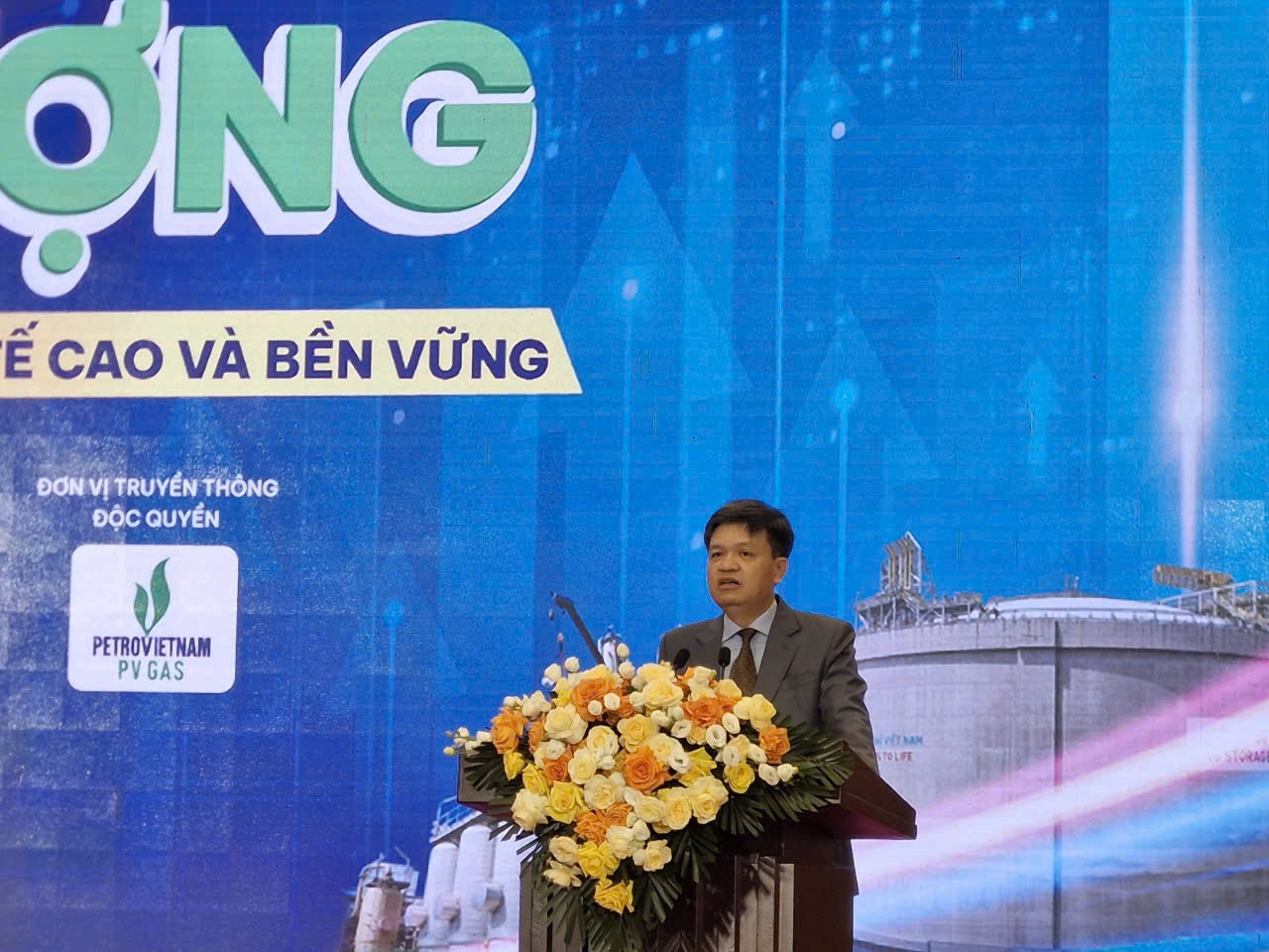 TS. Tạ Đình Thi - Phó Chủ nhiệm Ủy ban Khoa học, Công nghệ và Môi trường của Quốc hội: Năng lượng chính là “huyết mạch” của nền kinh tế
