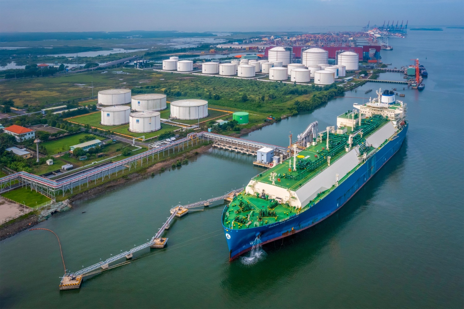Kho cảng LNG Thị Vải