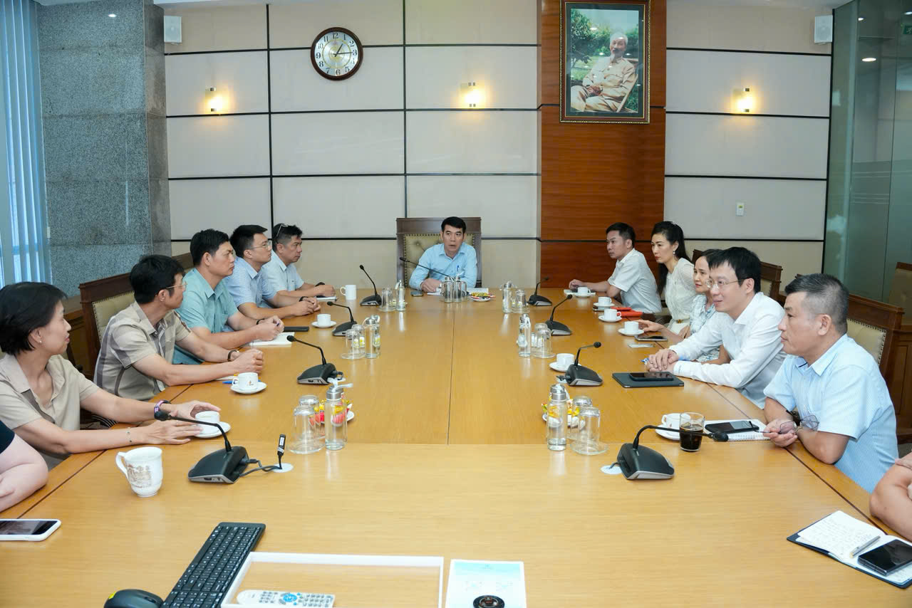 Chi bộ Hành chính Quản trị - Đảng bộ Văn phòng