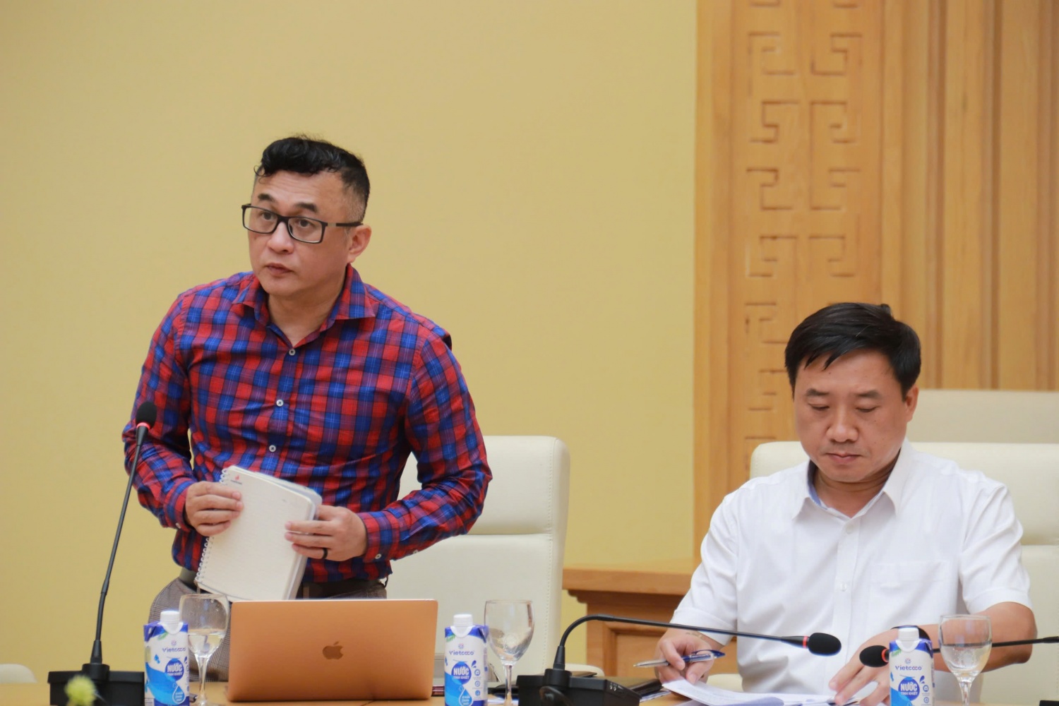 Ông Phan Tử Giang - Phó Tổng giám đốc Petrovietnam kiến nghị Bộ Công Thương tiếp tục tham mưu để Chính phủ, Quốc hội sớm thể chế hóa các nội dung của Nghị quyết 70