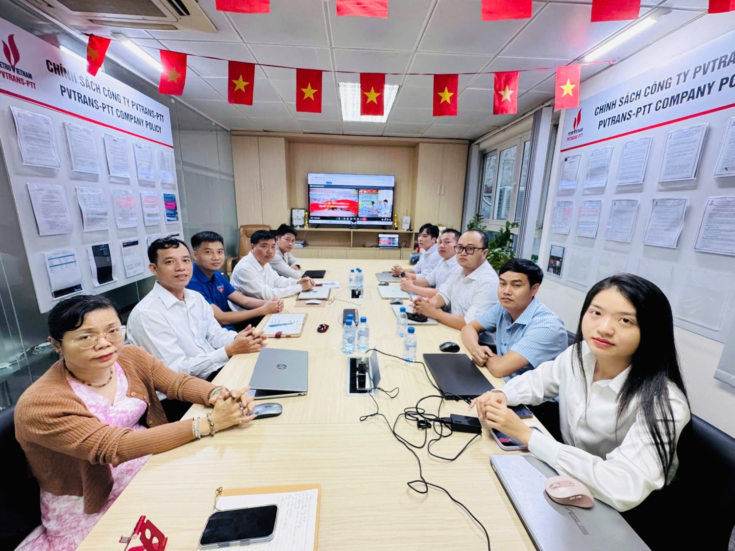 Chi bộ Công ty CP Vận tải Dầu khí Đông Dương (PVTrans-PTT).