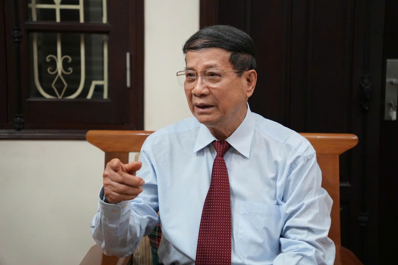 Chuyên gia kinh tế, PGS.TS Ngô Trí Long