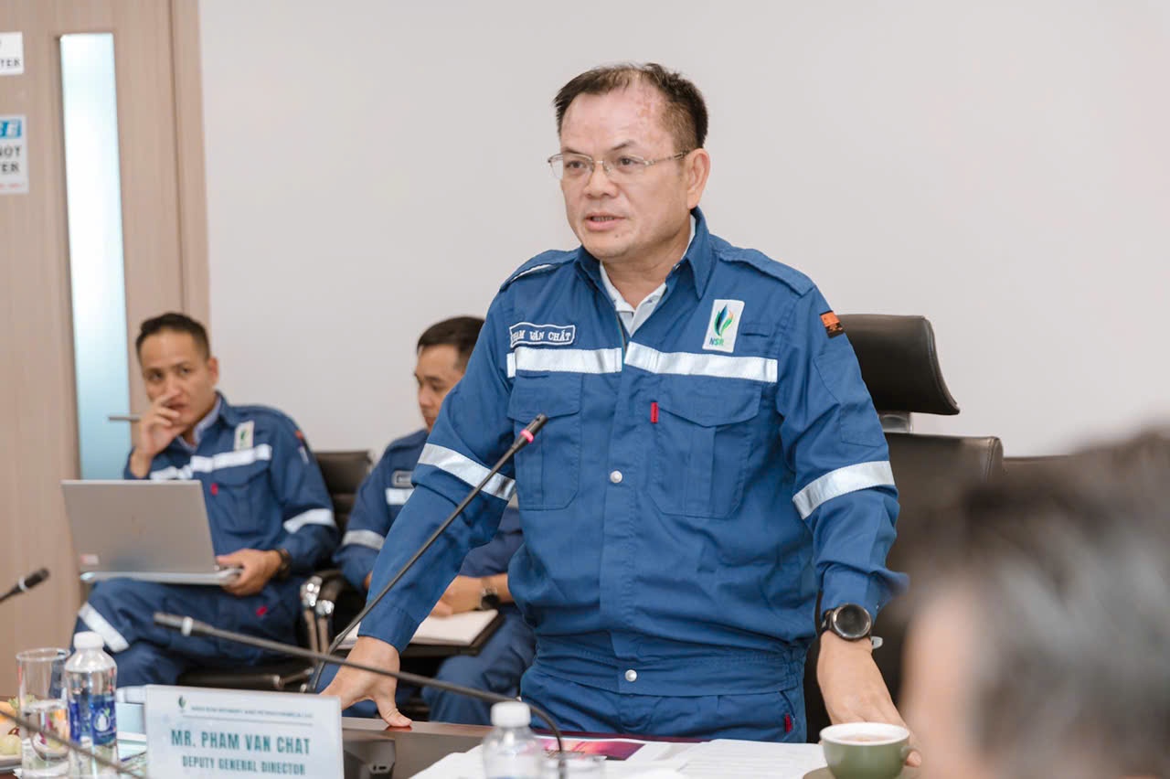 Ông Phạm Văn Chất, Phó Tổng Giám đốc NSRP: “Chiến dịch này không chỉ đơn thuần là việc giảm tiêu thụ năng lượng hay đạt các tiêu chí ESG. Đây là sự chuyển đổi tư duy, hành vi và khát vọng chung của chúng ta để dẫn dắt ngành năng lượng Việt Nam bằng sự chính trực, đổi mới và trách nhiệm”.