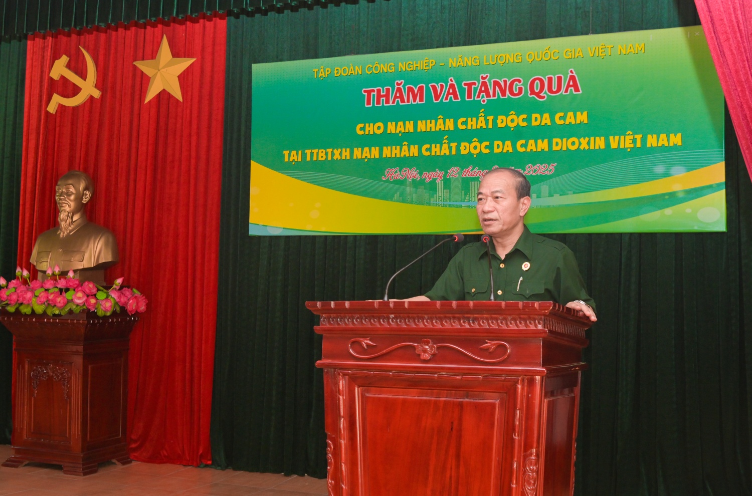 Đồng chí Phạm Quang Dũng: Trong suốt quá trình phát triển, bên cạnh hoạt động sản xuất kinh doanh, Petrovietnam luôn đồng hành cùng cộng đồng, đặc biệt trong những thời điểm khó khăn, thiên tai, dịch bệnh…