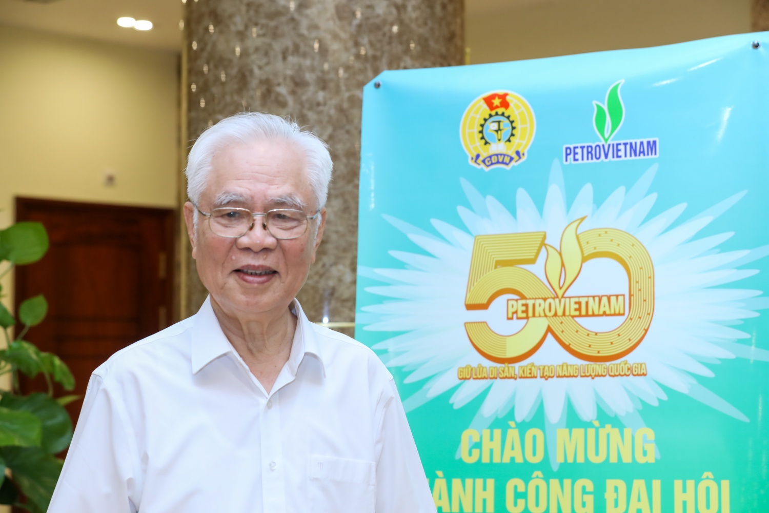 Ông Nguyễn Đức Tuấn, nguyên Chủ tịch Công đoàn Petrovietnam khóa I và II (Ảnh: Phong Sơn).