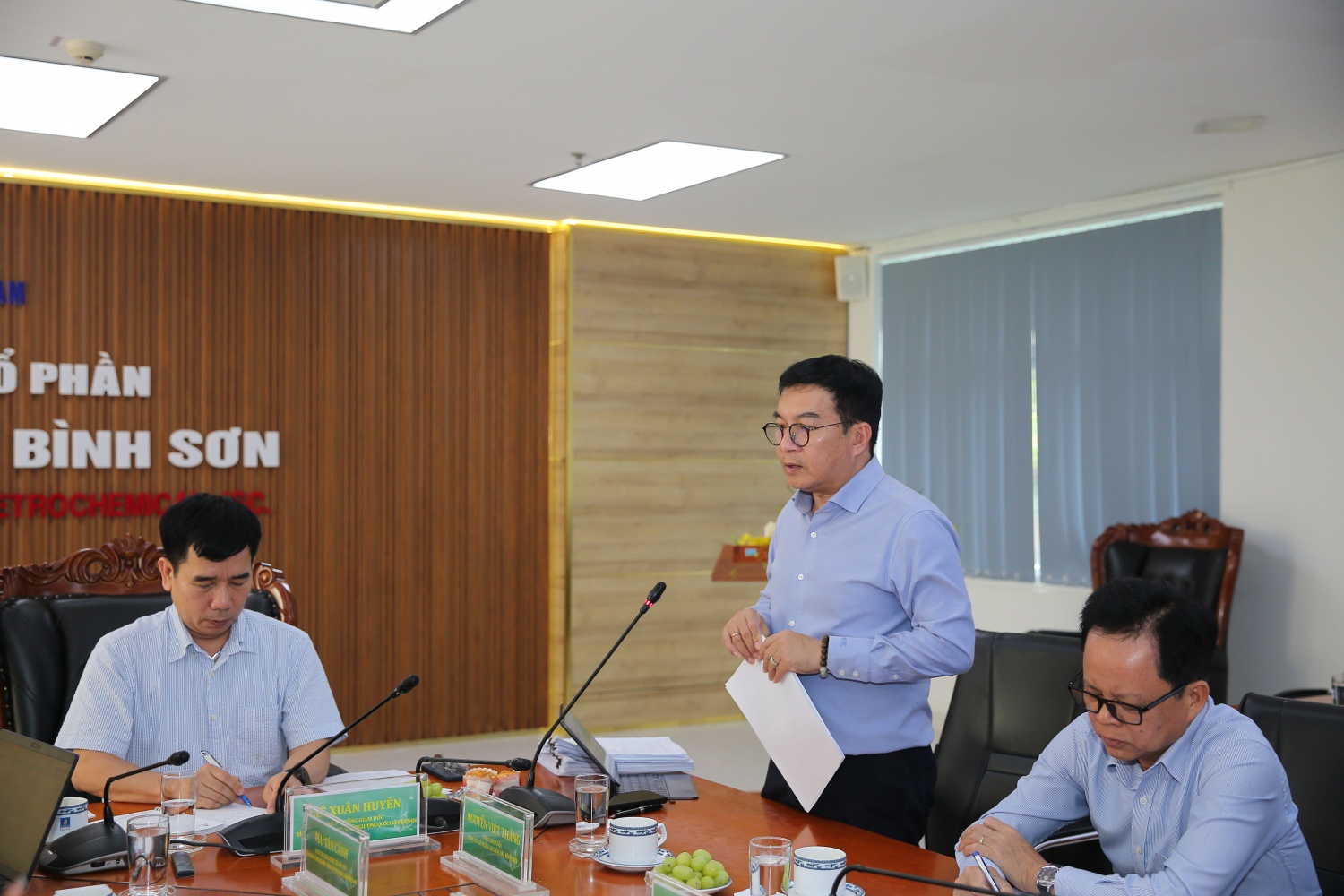 Ông Nguyễn Việt Thắng, Tổng Giám đốc BSR báo cáo khái quát kết quả SXKD của công ty trong 8 tháng và kế hoạch các tháng cuối năm 2025.