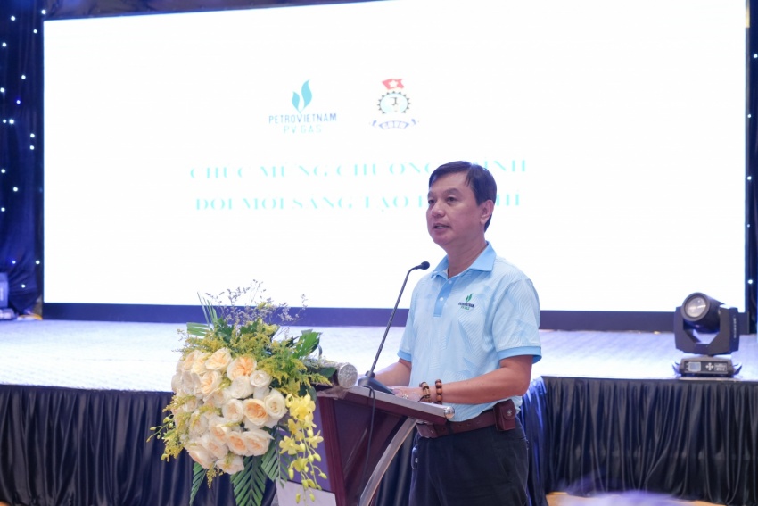 Đồng chí Lê Phước Khôi - Phó Chủ tịch Công đoàn PV GAS chia sẻ, Công đoàn PV GAS ứng dụng trí tuệ nhân tạo trong hệ thống đổi mới sáng tạo, đồng thời liên kết các đơn vị trong PV GAS để cùng nghiên cứu, hiện thực hóa các đề tài, sáng kiến sáng chế.