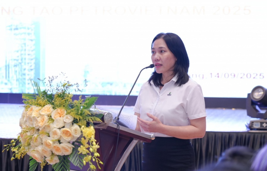 Đồng chí Trương Thị Thu Hà - Phó Chủ tịch Công đoàn BSR chia sẻ, Công ty đang tập trung thực hiện các công trình, đề tài nghiên cứu khoa học cấp quốc gia, góp phần nâng cao năng suất, hoàn thành thắng lợi các mục tiêu sản xuất kinh doanh.