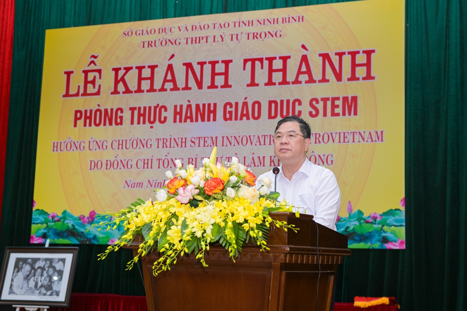 Ông Phạm Gia Túc – Ủy viên BCH Trung ương Đảng, Chánh Văn phòng Trung ương Đảng phát biểu tại buổi lễ