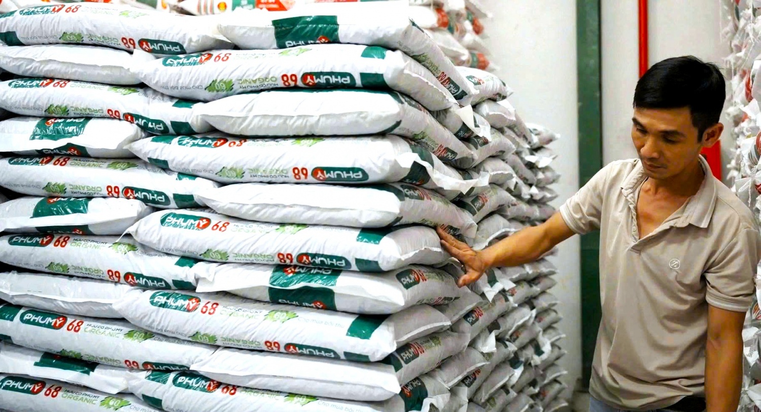 PVFCCo - Phú Mỹ ra mắt phân hữu cơ Phú Mỹ Organic 60, hoàn thiện bộ 3 dinh dưỡng nông nghiệp.