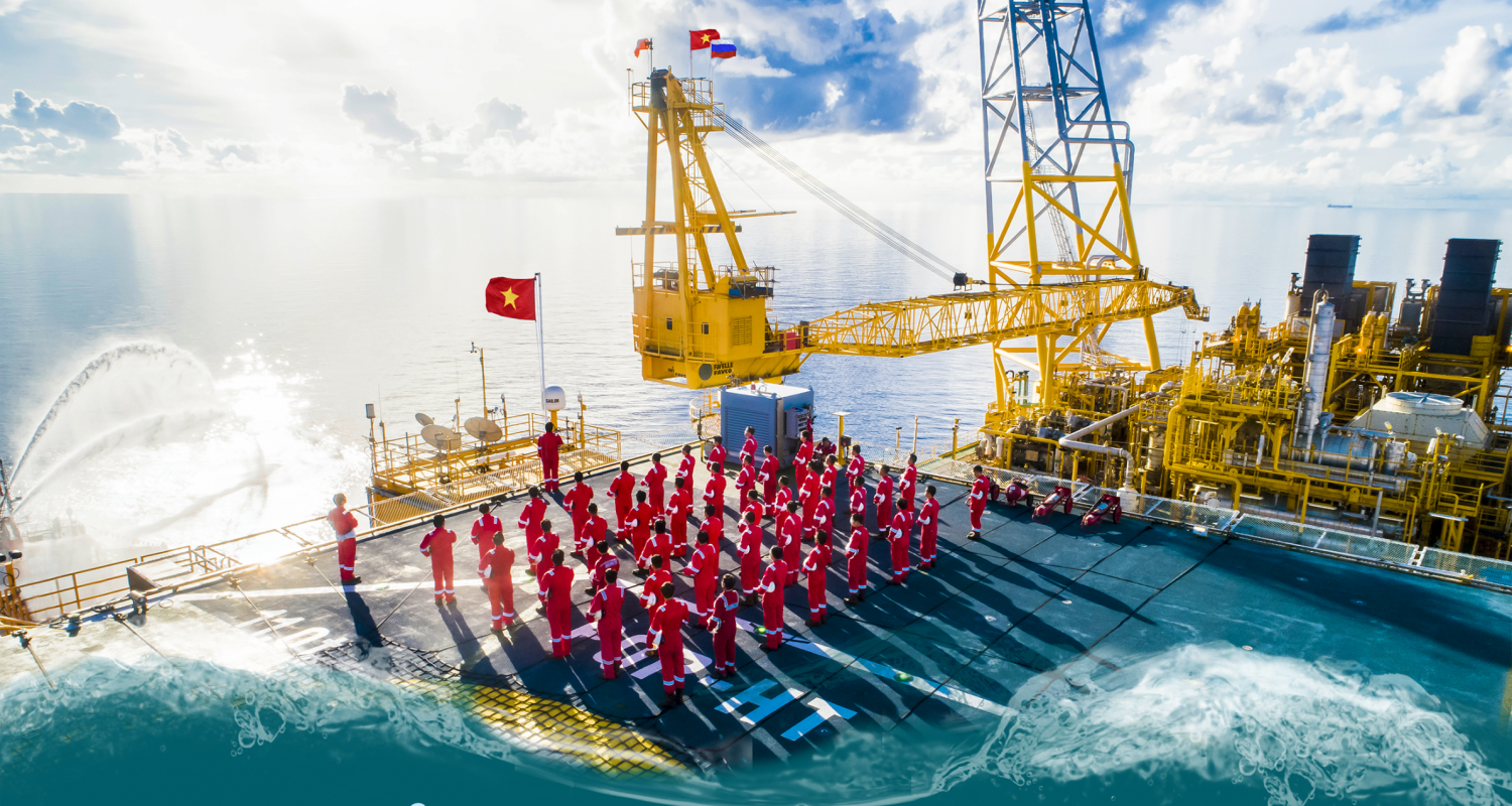 Tập thể cán bộ, đảng viên, người lao động Petrovietnam quyết tâm, nỗ lực cao nhất tăng tốc, bứt phá, khẳng định vai trò tập đoàn kinh tế hàng đầu đất nước, đóng góp vào sự nghiệp cách mạng vẻ vang của Đảng và dân tộc.