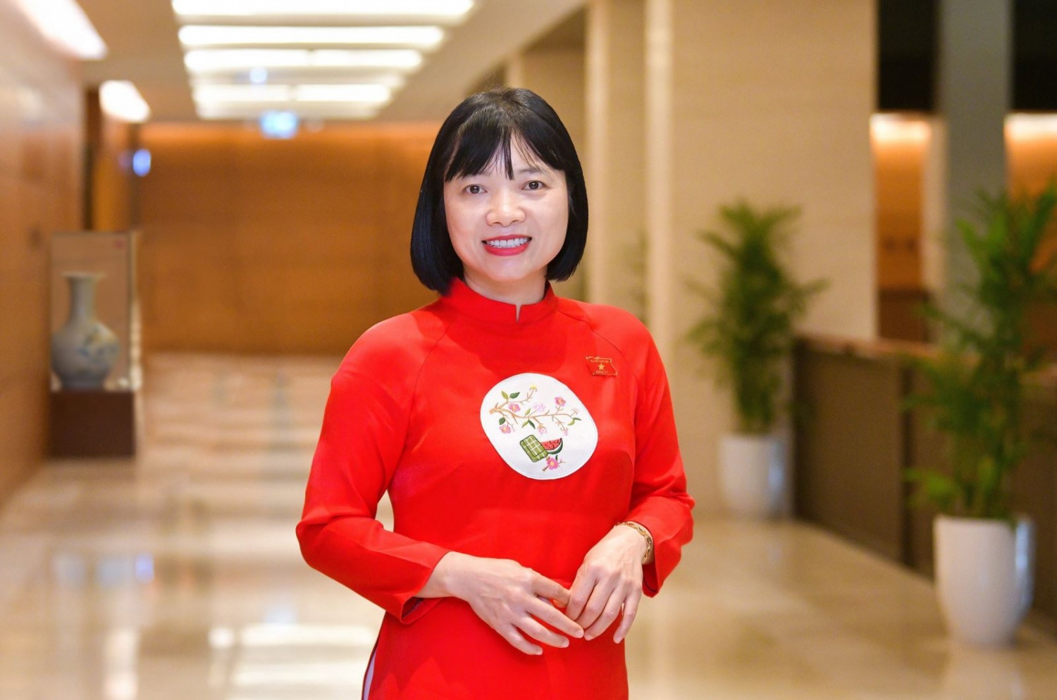 ĐBQH Nguyễn Thị Việt Nga khẳng định Petrovietnam chọn đầu tư vào giáo dục và tri thức mang ý nghĩa vô cùng sâu sắc. ĐBQH Nguyễn Thị Việt Nga khẳng định Petrovietnam chọn đầu tư vào giáo dục và tri thức mang ý nghĩa vô cùng sâu sắc.