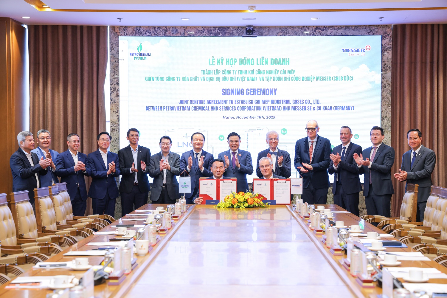 Khởi động liên doanh khí công nghiệp Cái Mép giữa PVChem và Messer
