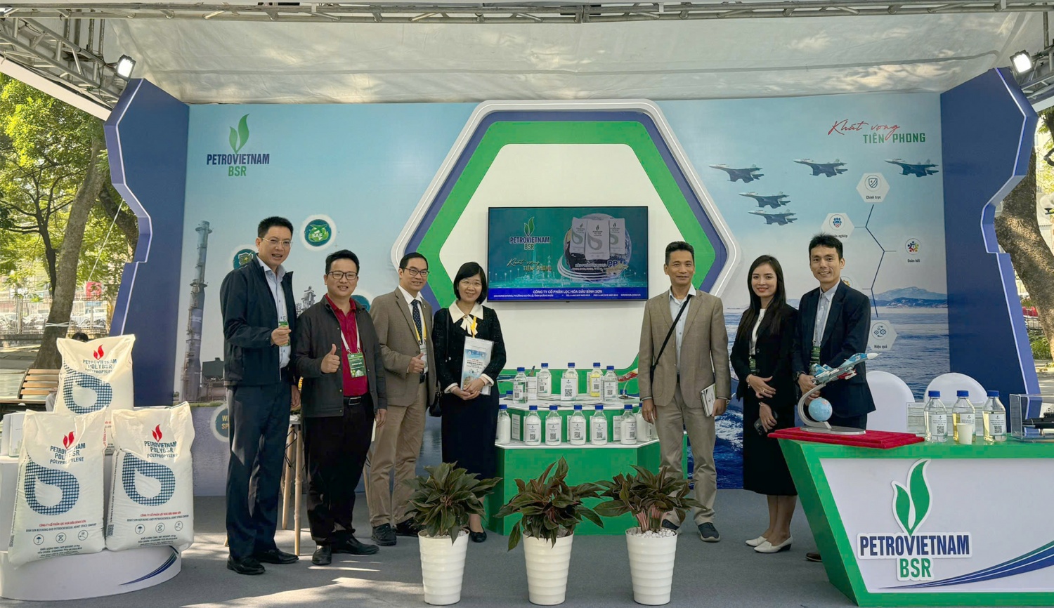 Gian hàng trưng bày sản phẩm của BSR tại Hội nghị Hóa học toàn quốc lần thứ 9