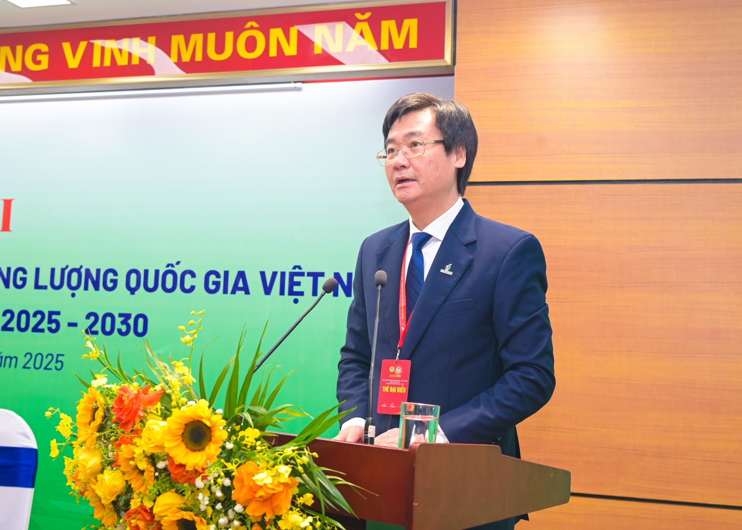 Đồng chí Nguyễn Mạnh Kha - Phó Chủ tịch Phụ trách Công đoàn Petrovietnam phát biểu khai mạc Đại hội