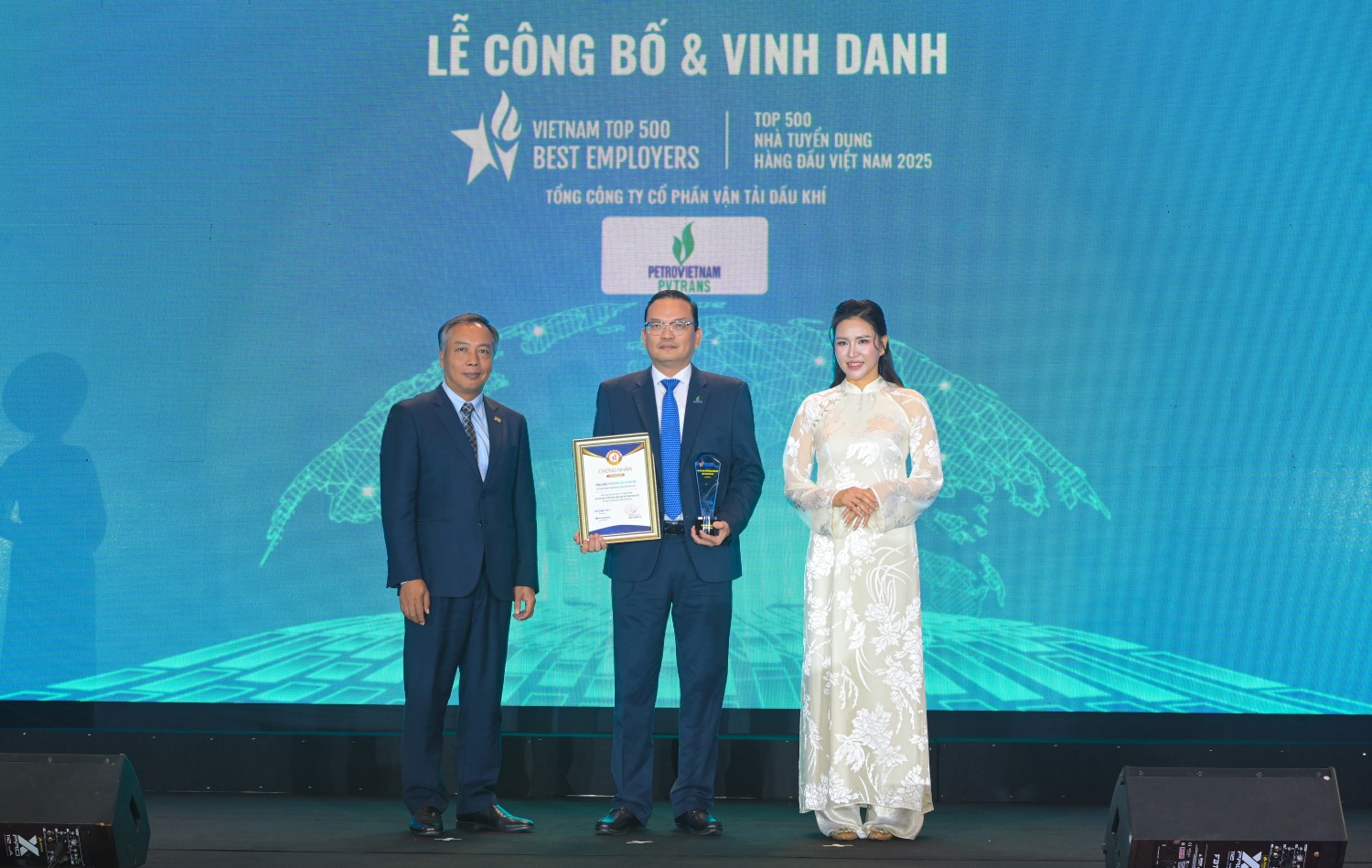 PVTrans được ghi nhận Top 500 Nhà tuyển dụng hàng đầu Việt Nam 2025