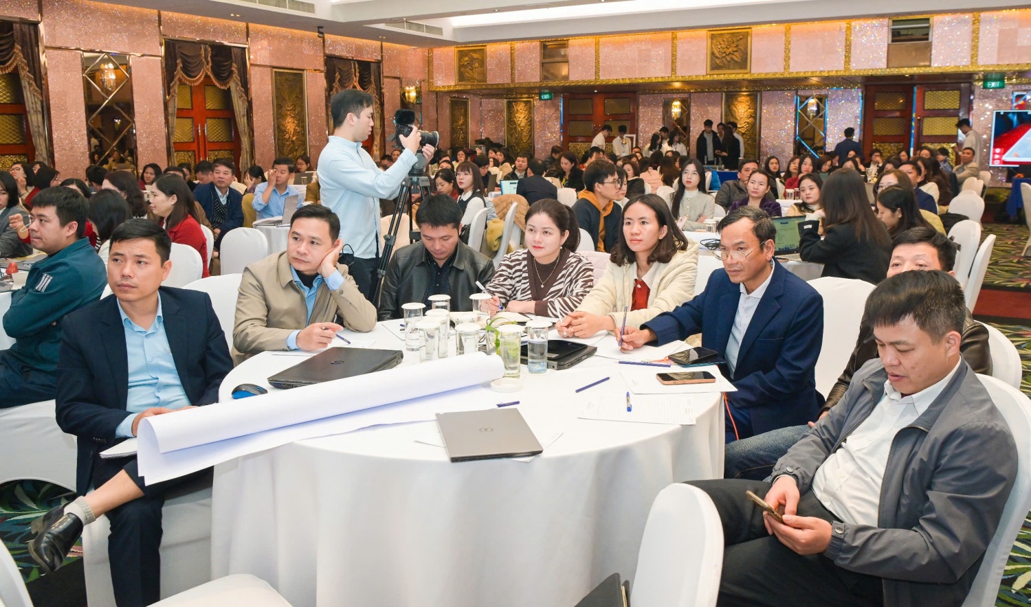 Giáo viên 27 trường phổ thông tham gia tập huấn giáo dục STEM tại Hà Nội